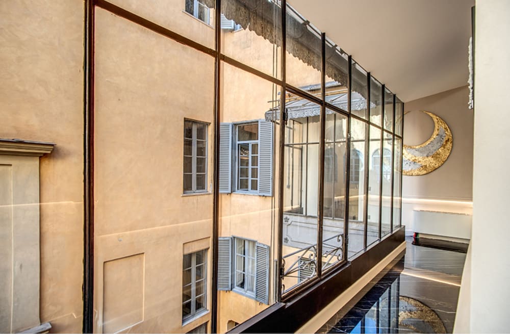 Фото Martius Private Suites Hotel