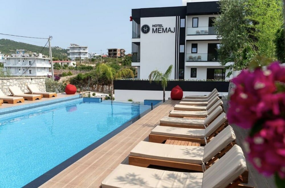 Фото Hotel Memaj