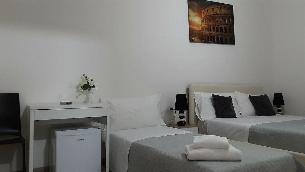 Фото The Shelter In Rome