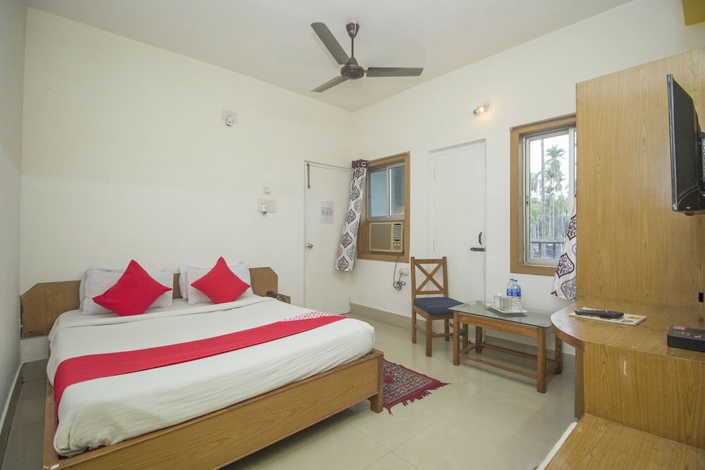 Фото Oyo 29736 Nandanik Palace