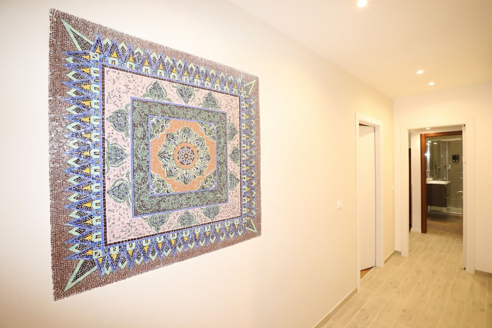 Фото Unique Luxury Apartment and Rooms