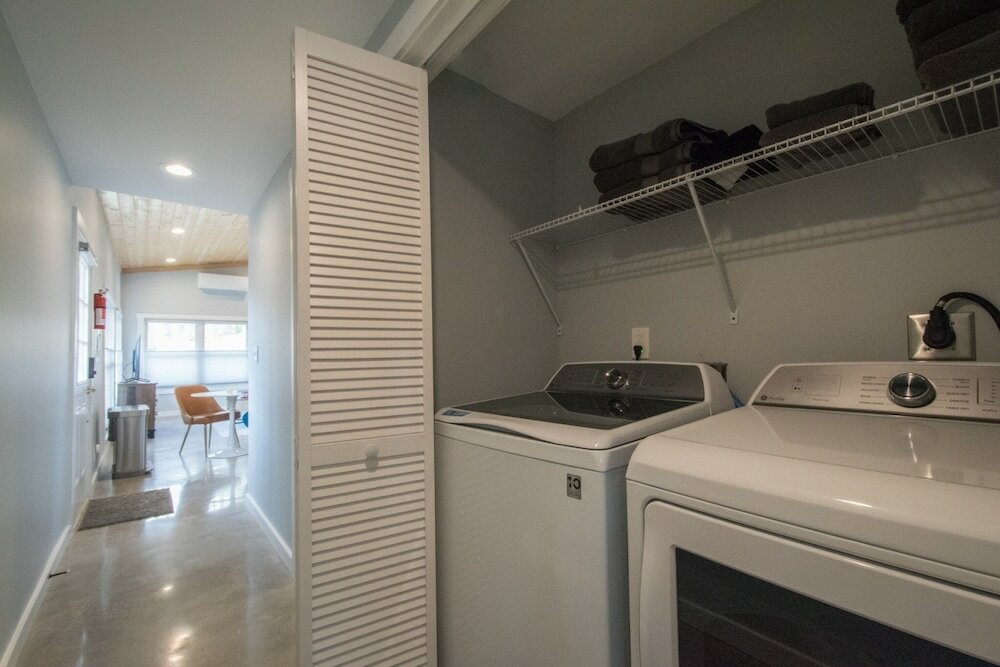 Фото Blue Ridge Buyout by Avantstay Private Guest Suite! 5 Bedroom Buyout!