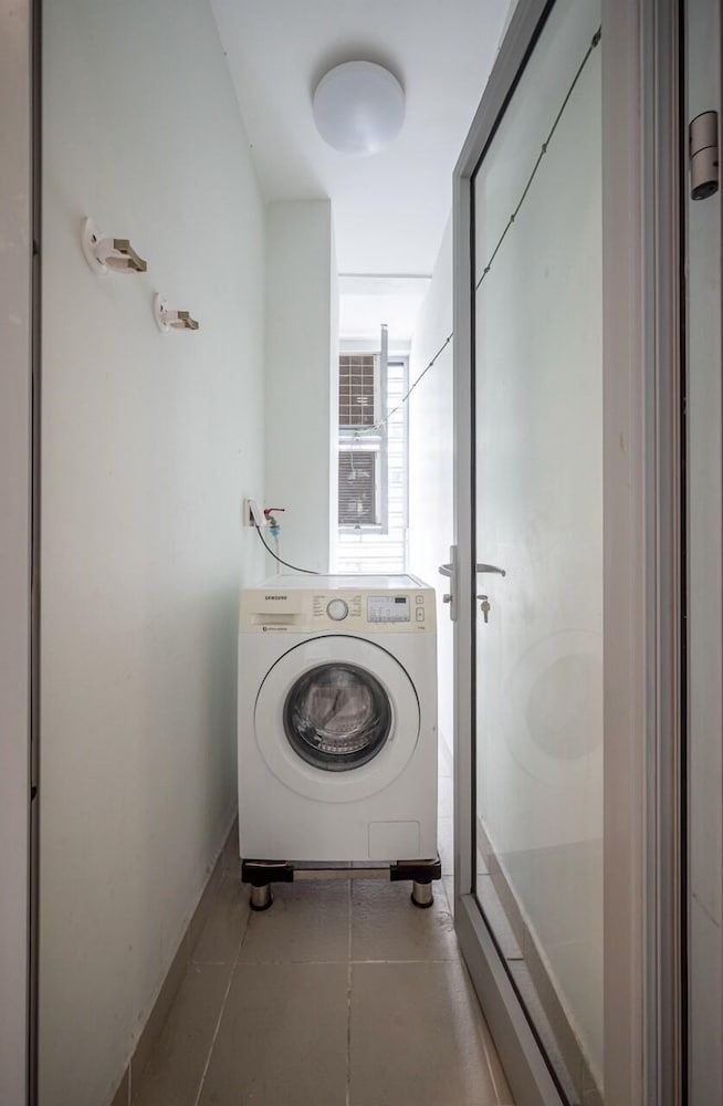 Фото Luxury Landmark - Linh's Apartment