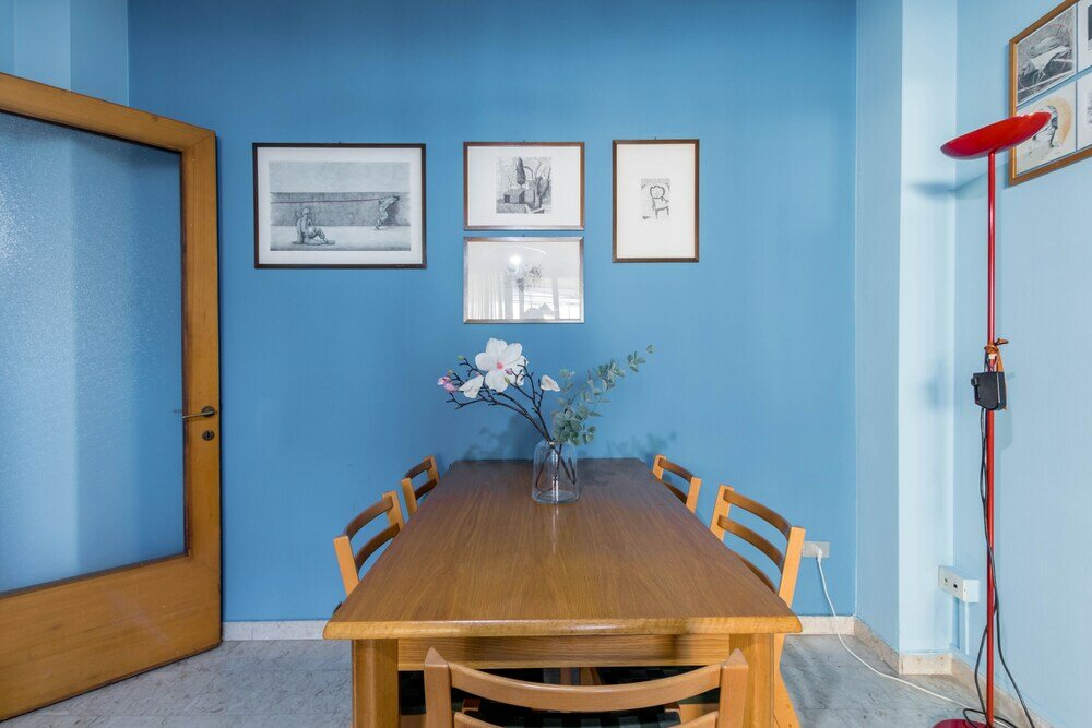 Фото Altido Quiet Apt w Terrace in Beautiful Area