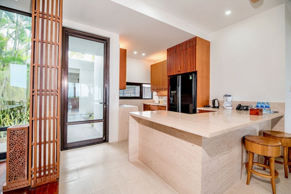 Фото Beachfront Villa Danang Beach