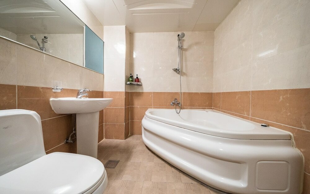 Фото Nowon A Plus Hotel