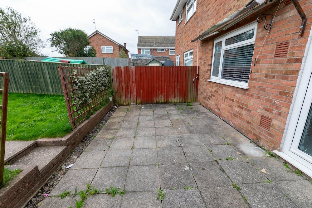 Фото Spacious 3 Bedroom House in Barry