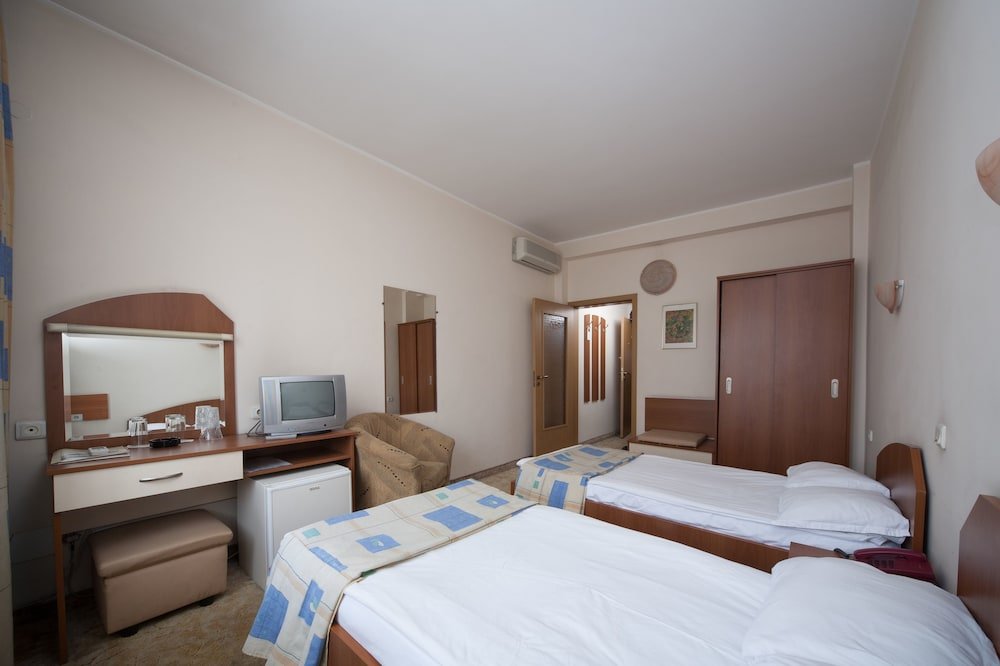 Фото Slavyanska Beseda Hotel