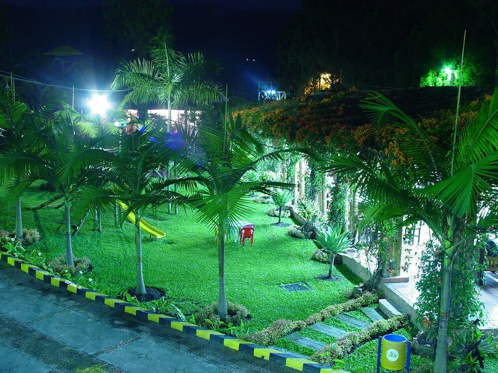 Фото On Vacation Karlaká