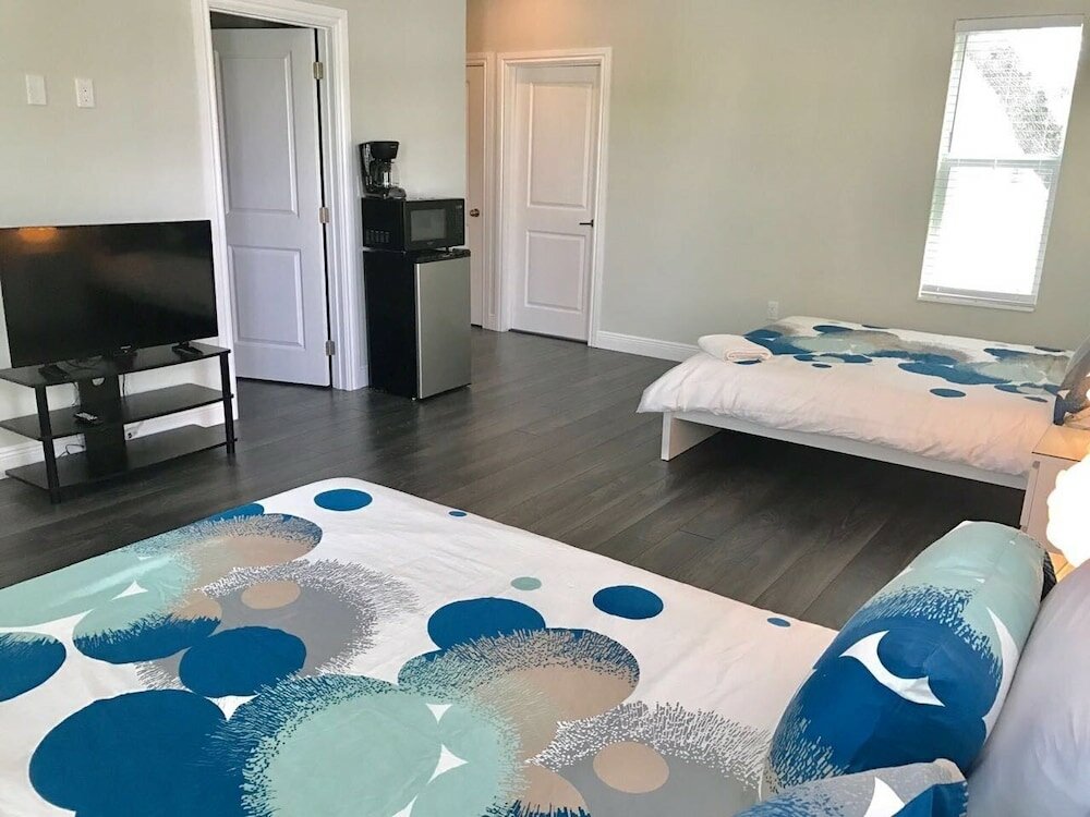 Фото 4 Bedroom Home by Ideal Experience Vr