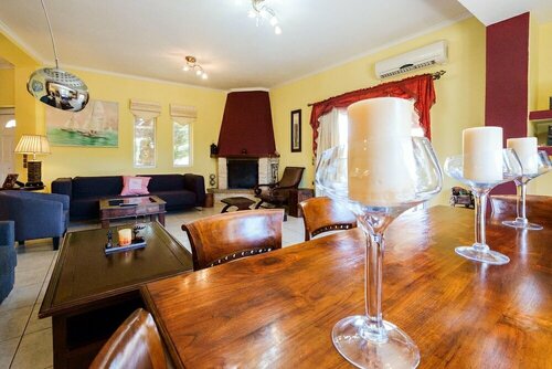 Гостиница Relaxing Family Home near Beaches