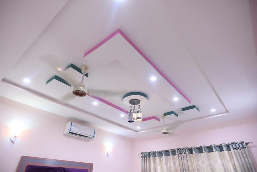 Фото Hotel Shaheen Continental Multan