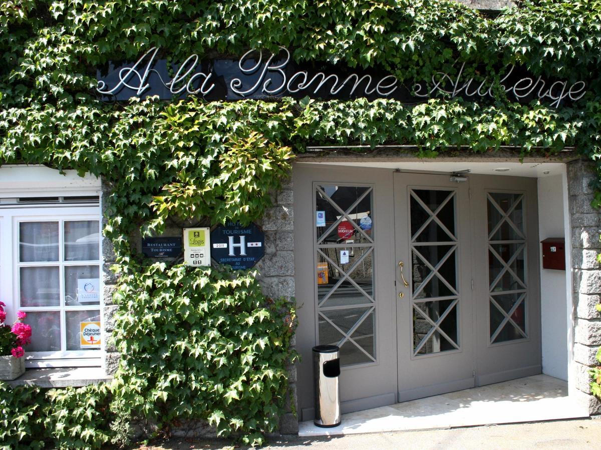 Фото Logis Hôtel À La Bonne Auberge