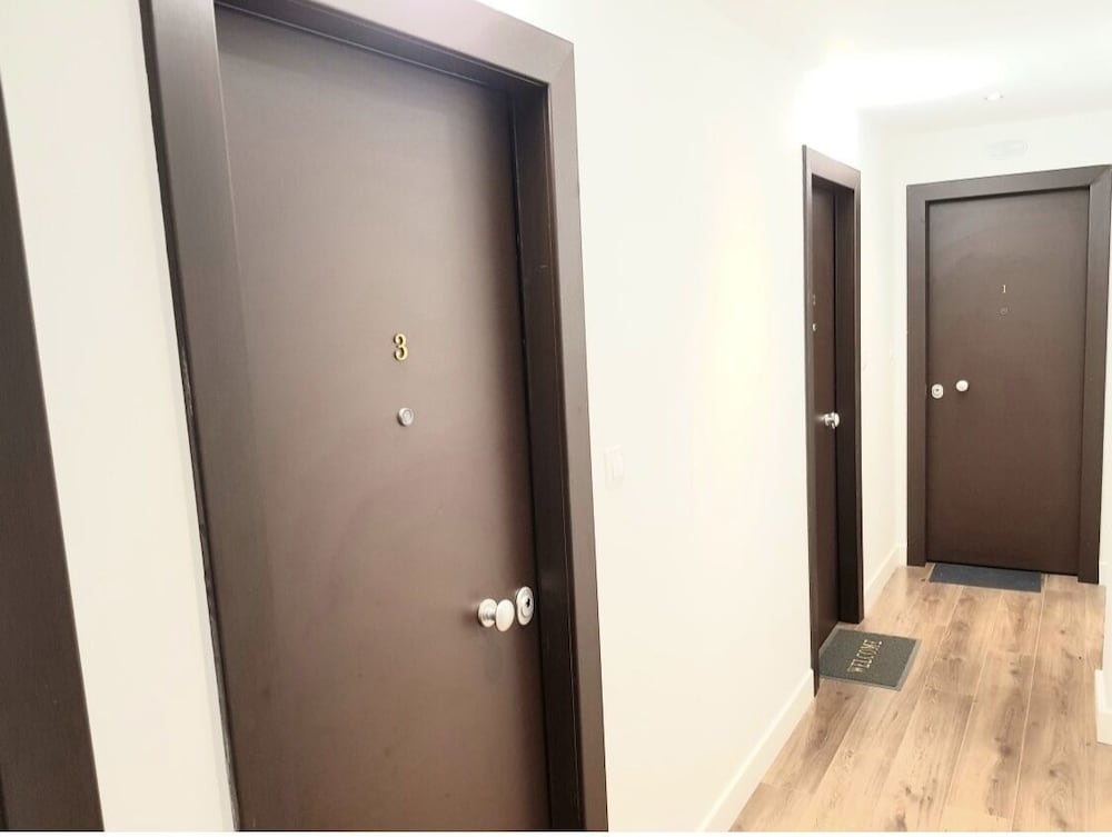 Фото Penthouse Apartments, The Luxury Suites