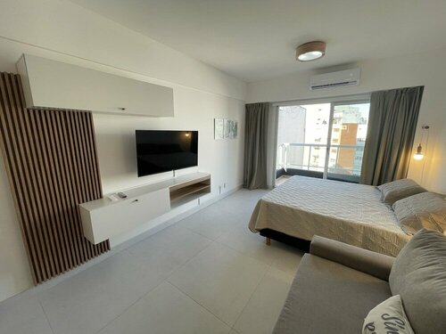 Гостиница Luxury Temporary Rental With Pool in Caballito в Буэнос-Айресе