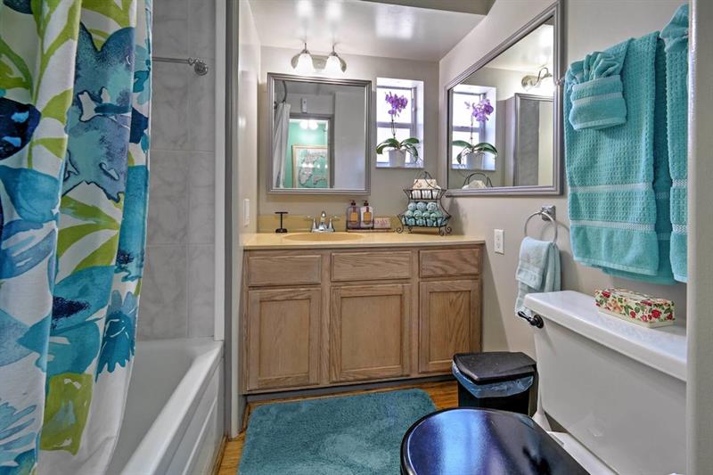 Фото Miami Beach HomeStay