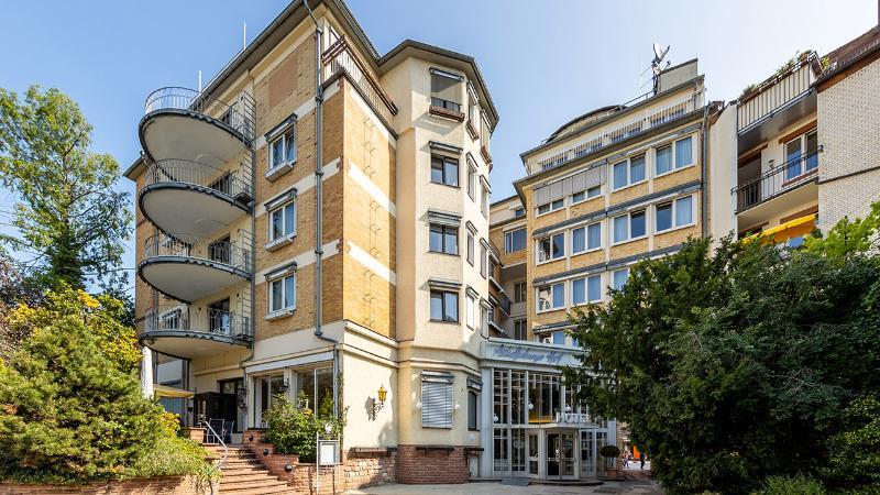 Фото отеля 2