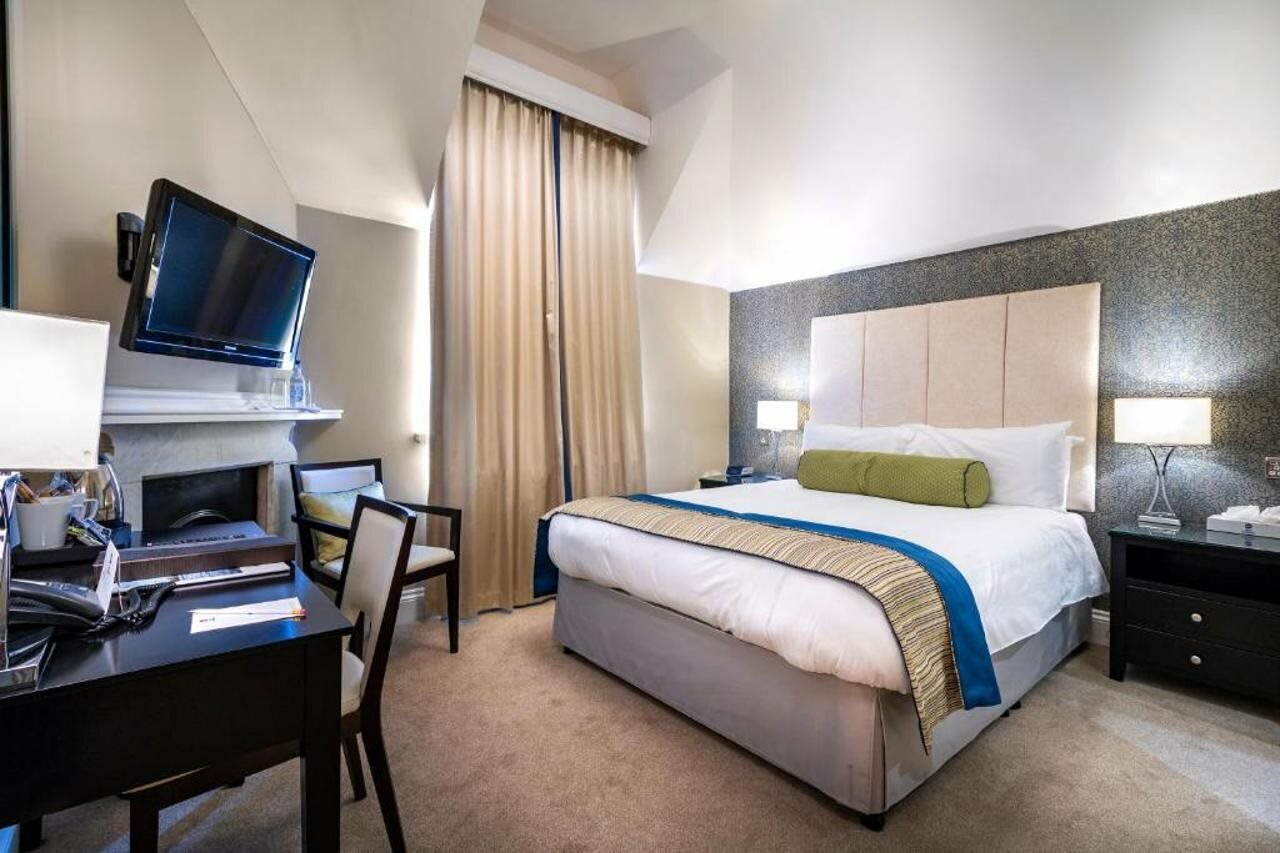 Фото Best Western Shrubbery Hotel