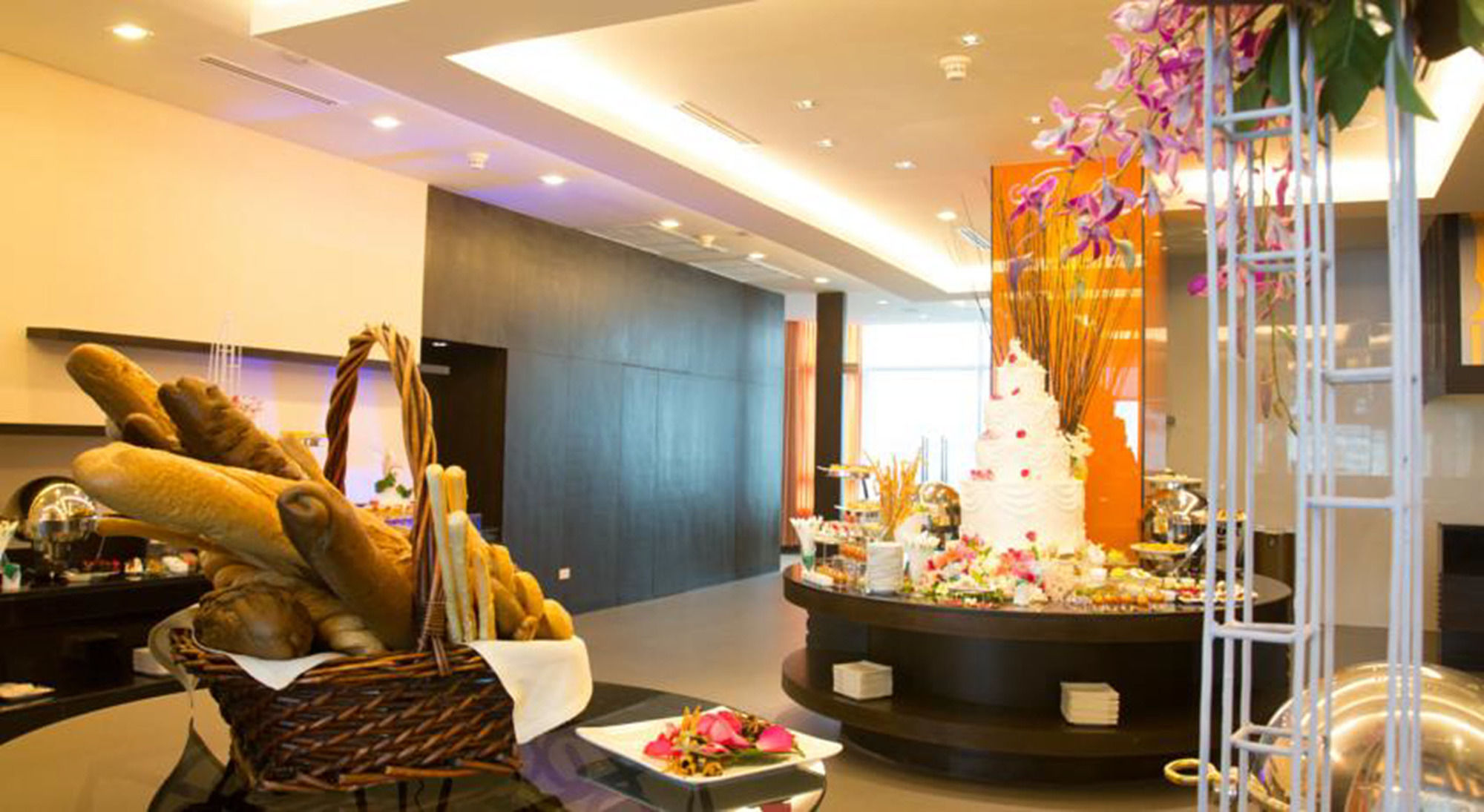 Фото Executive Club At Windsor