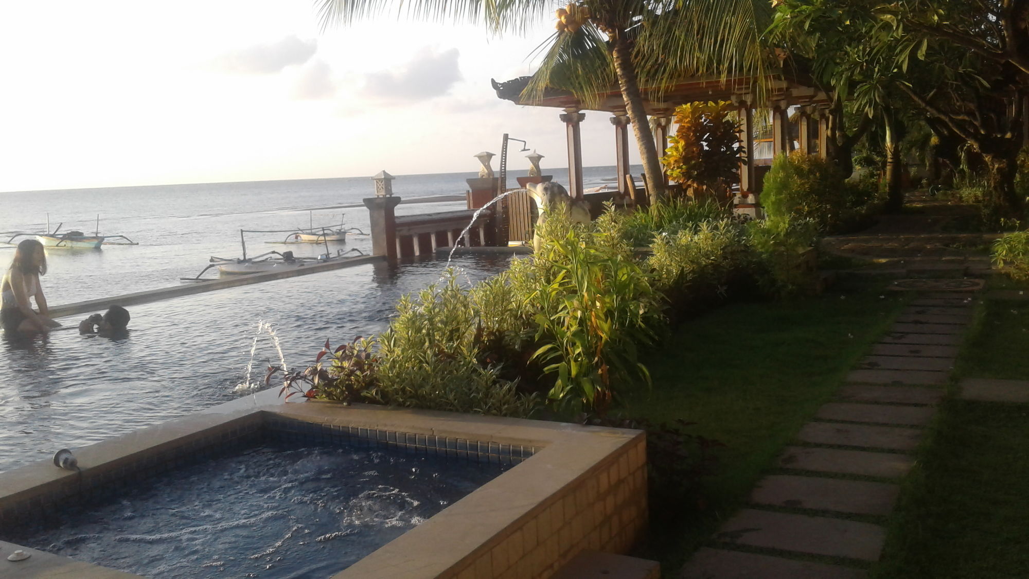 Фото Hotel Wahyu Dana