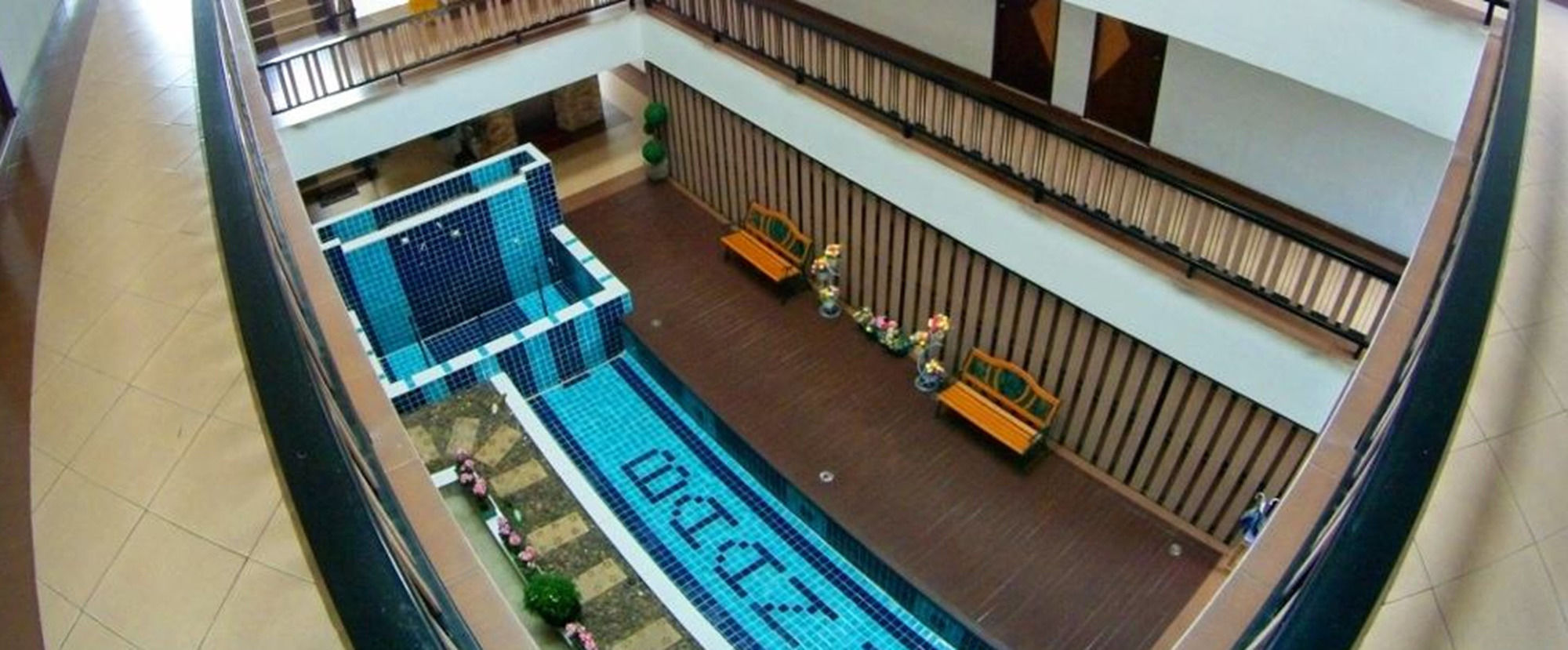 Фото Grannylla Residence Charoenkrung