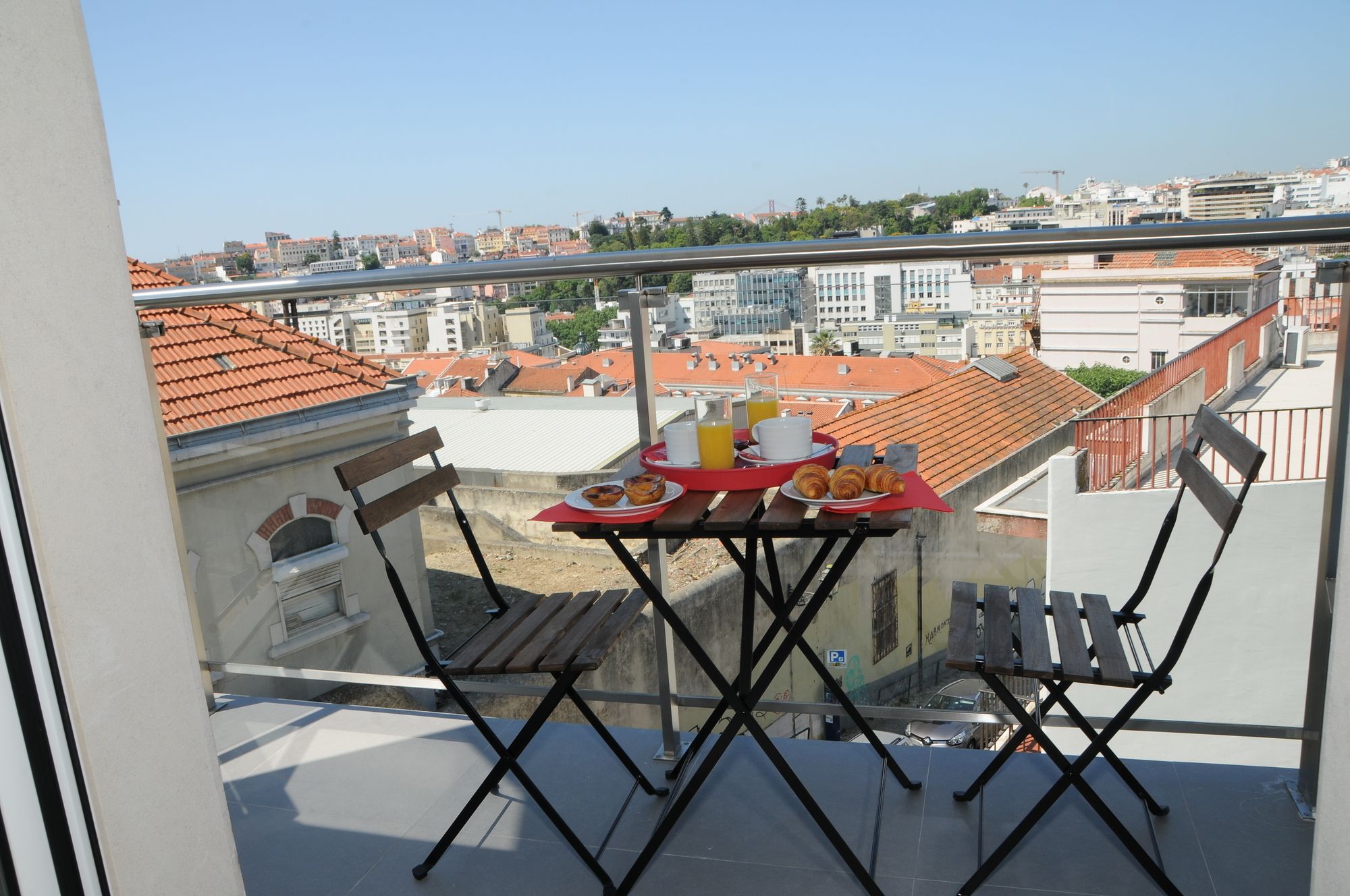 Фото Lisbonne Appartements