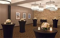 Фото Fairfield Inn & Suites by Marriott Milwaukee Downtown