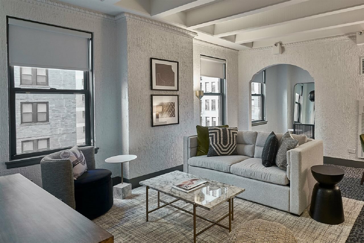 Фото Gale Chicago