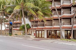 Гостиница Jatiuca Suites