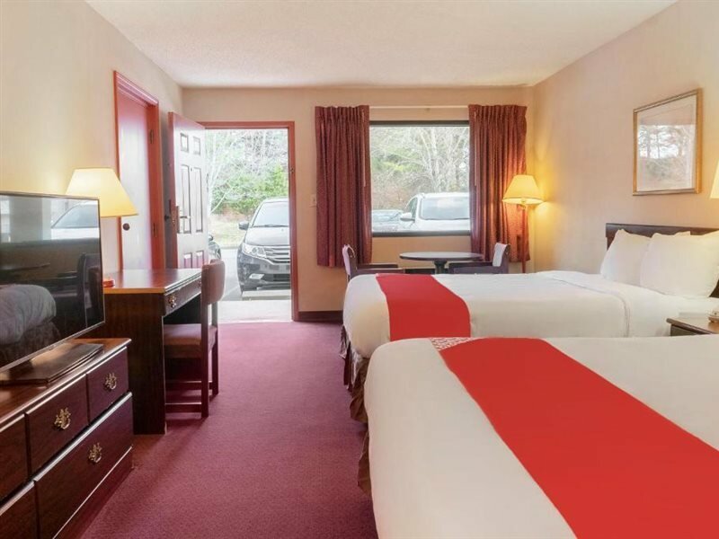 Фото Oyo Hotel Adairsville Hwy 140