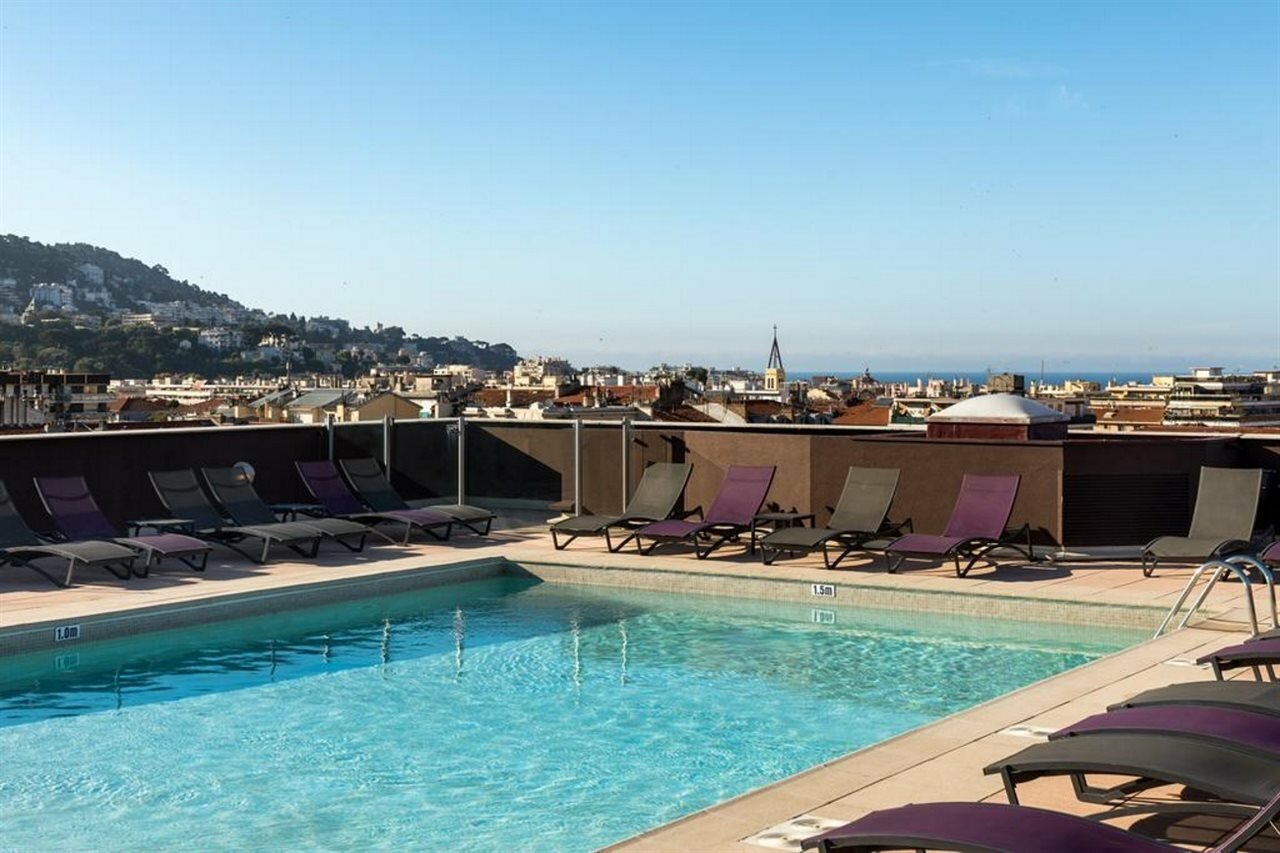 Фото Hotel NH Nice