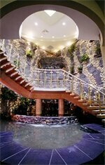 Внешний вид отеля Four Points by Sheraton Edmonton South в Эдмонтоне, фото 4