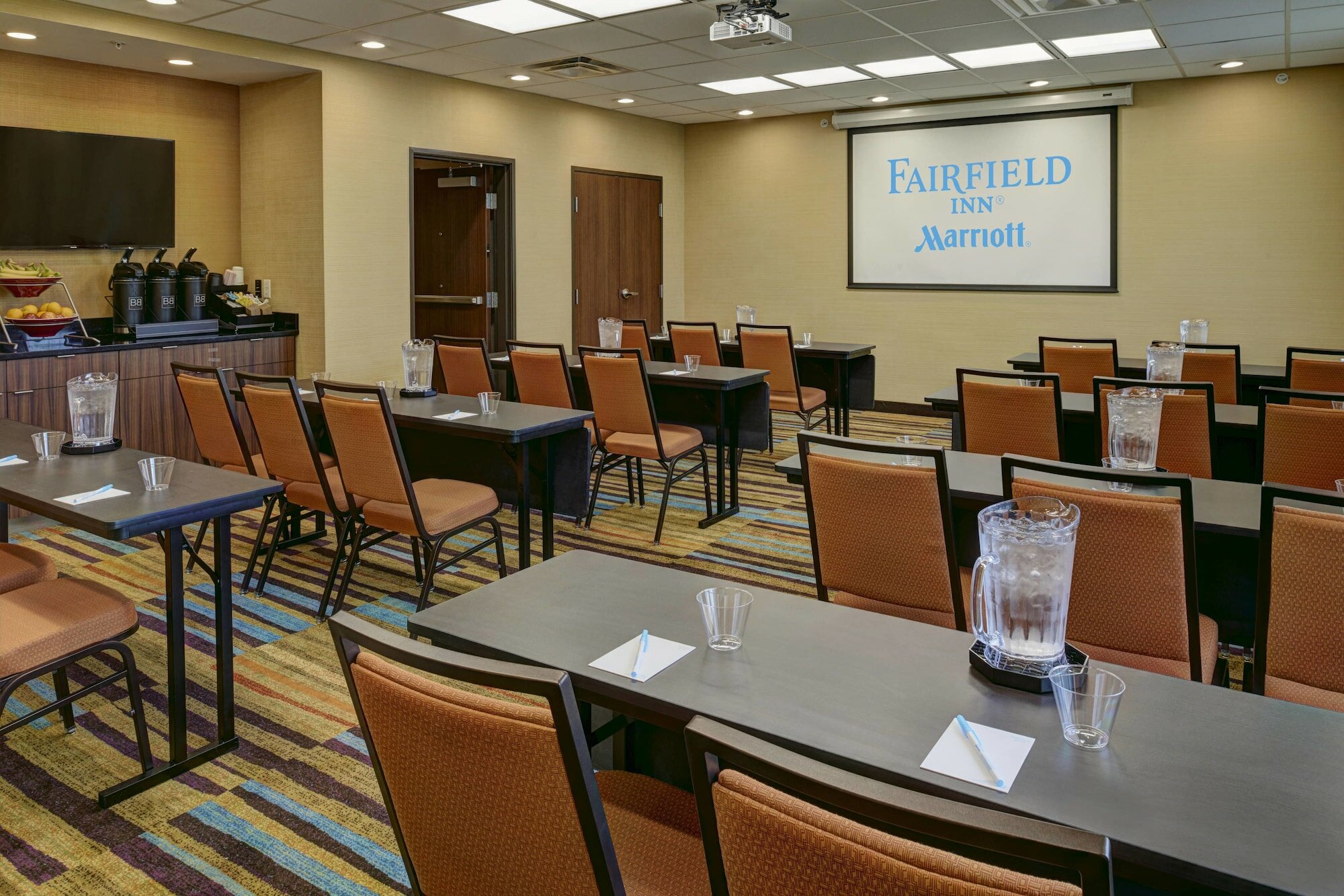 Фото Fairfield Inn & Suites by Marriott Detroit Troy