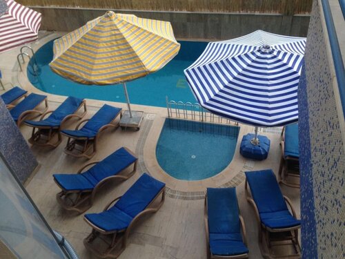 Гостиница Mahmutlar Suit Hotel в Махмутларе