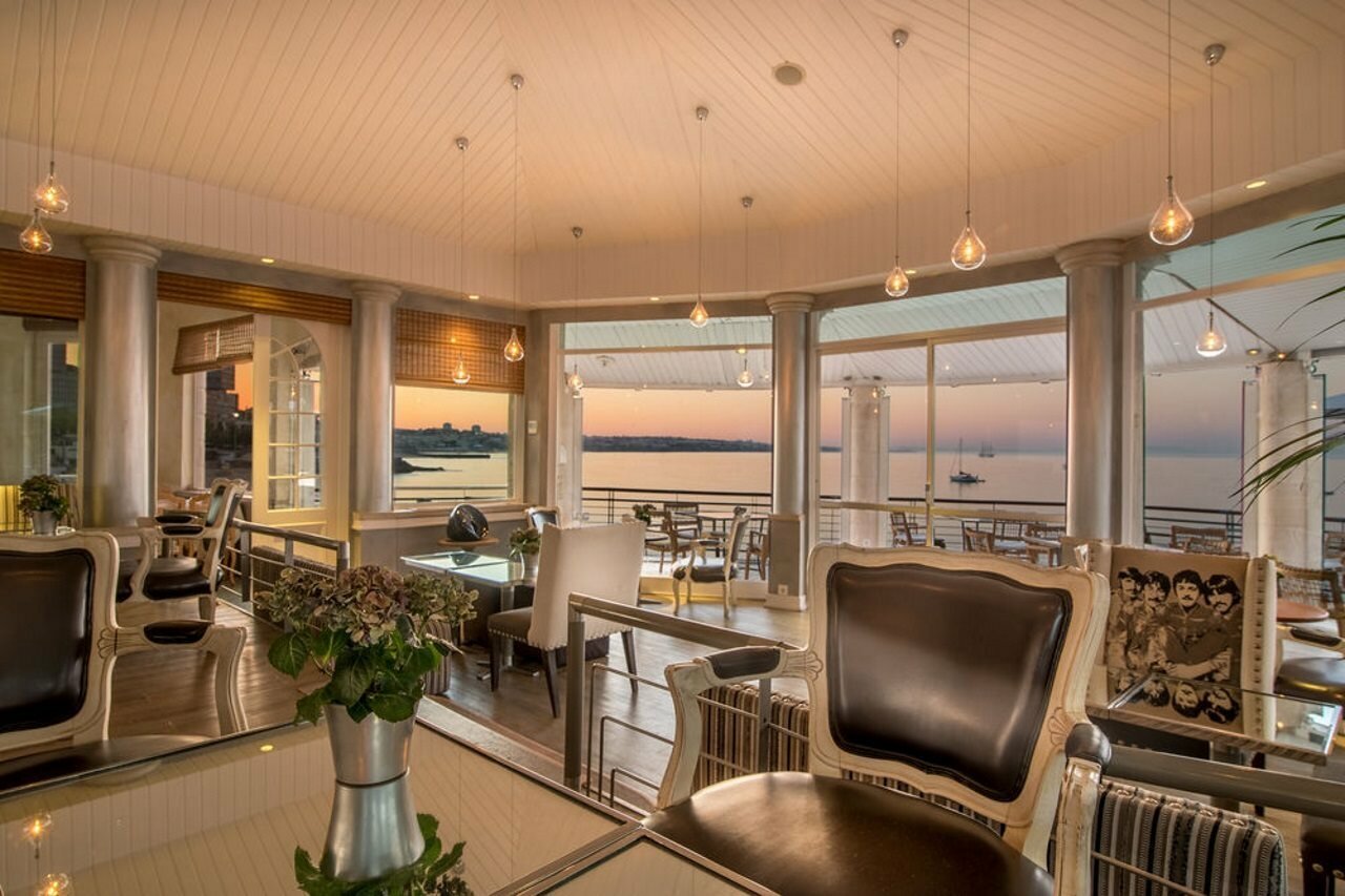 Фото The Albatroz Hotel