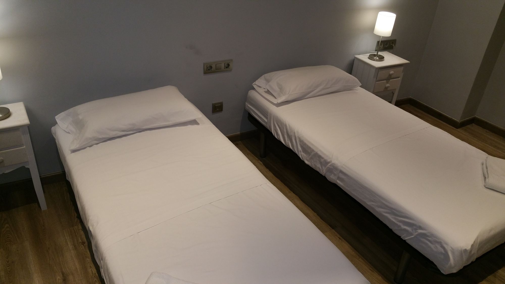 Фото Hostal MiMi Las Ramblas