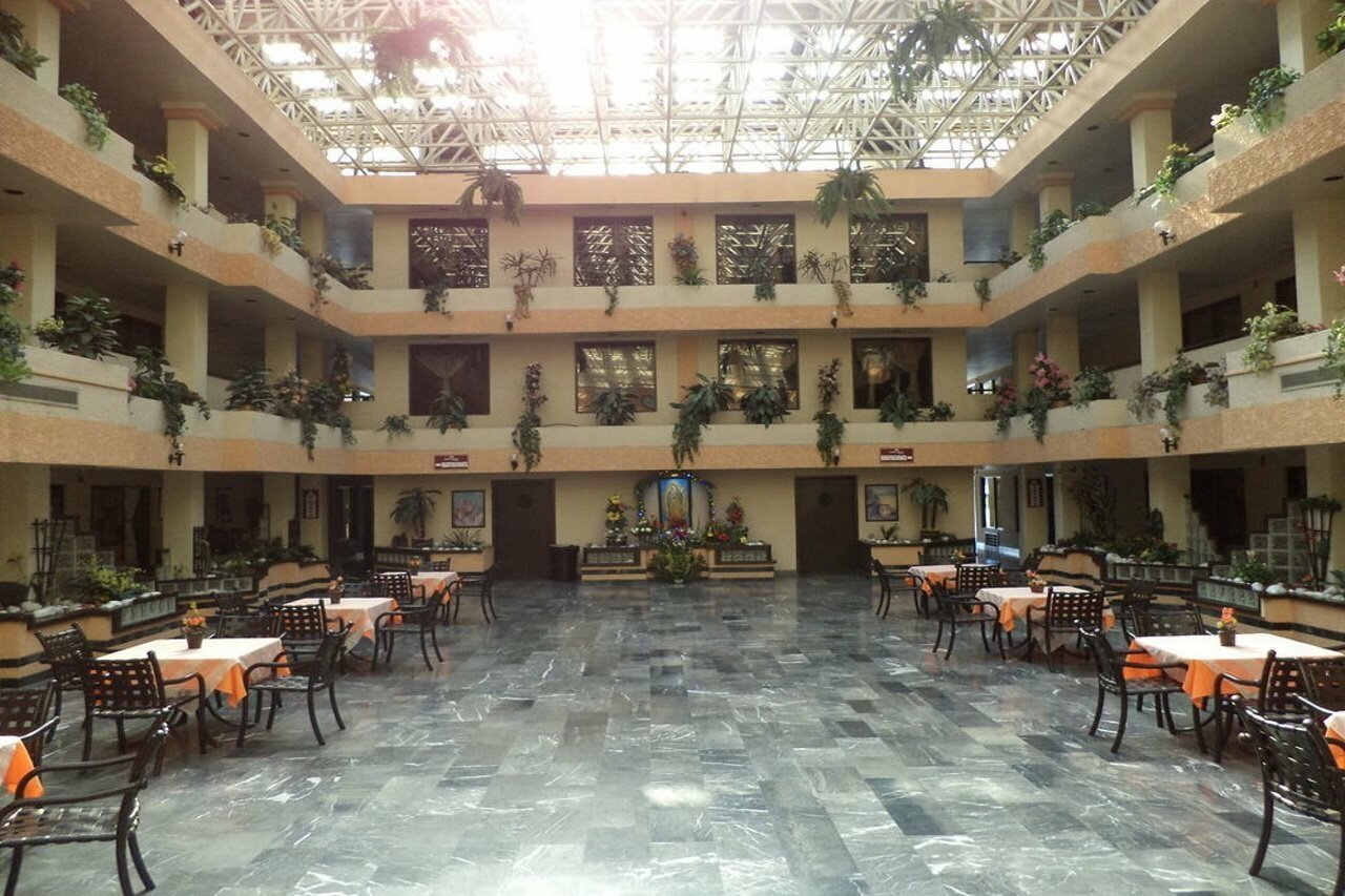 Фото Hotel Fiesta Tijuana