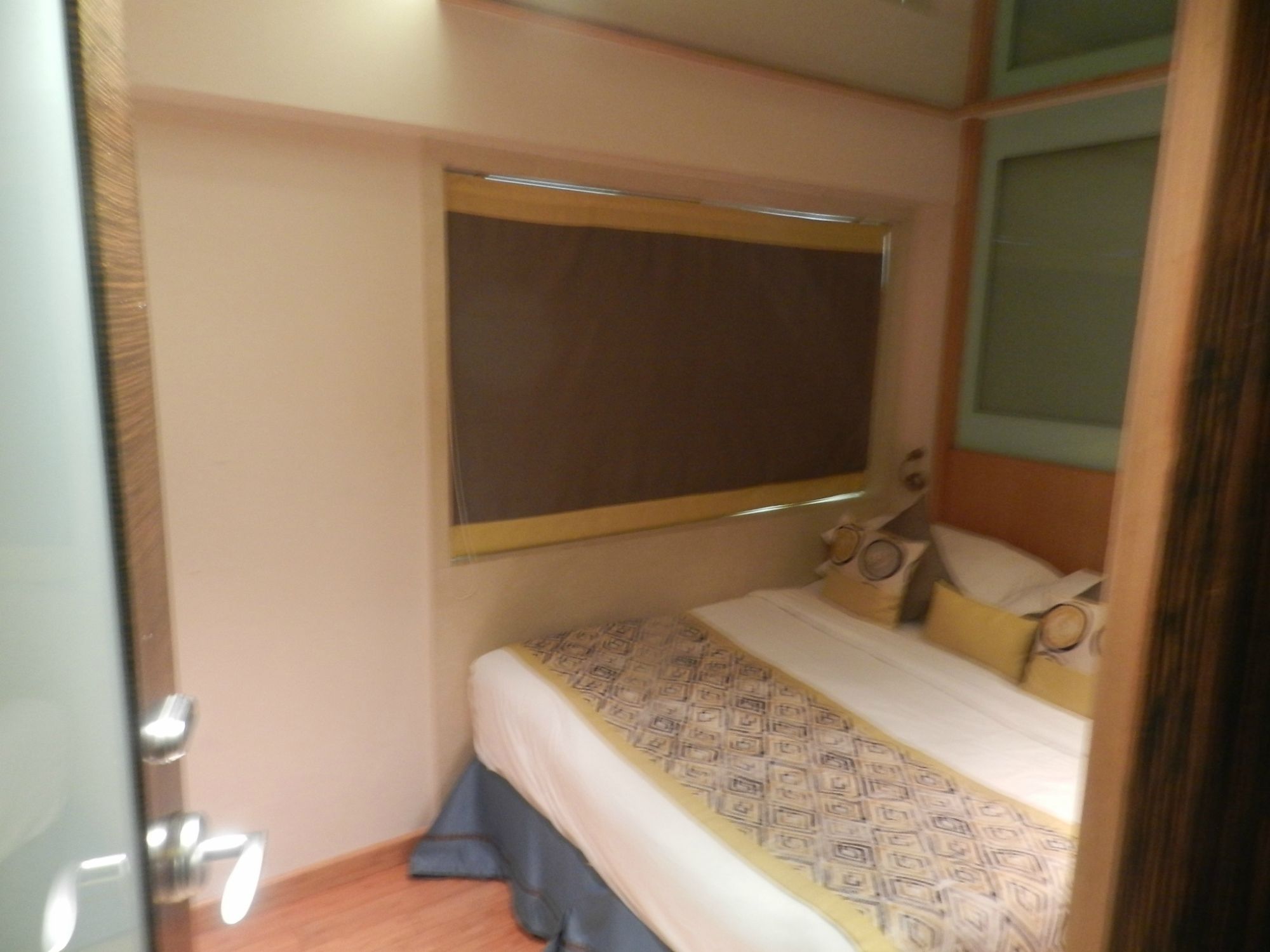 Фото Hotel Bawa Continental