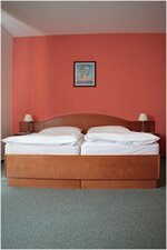 Фото Hotel Attic