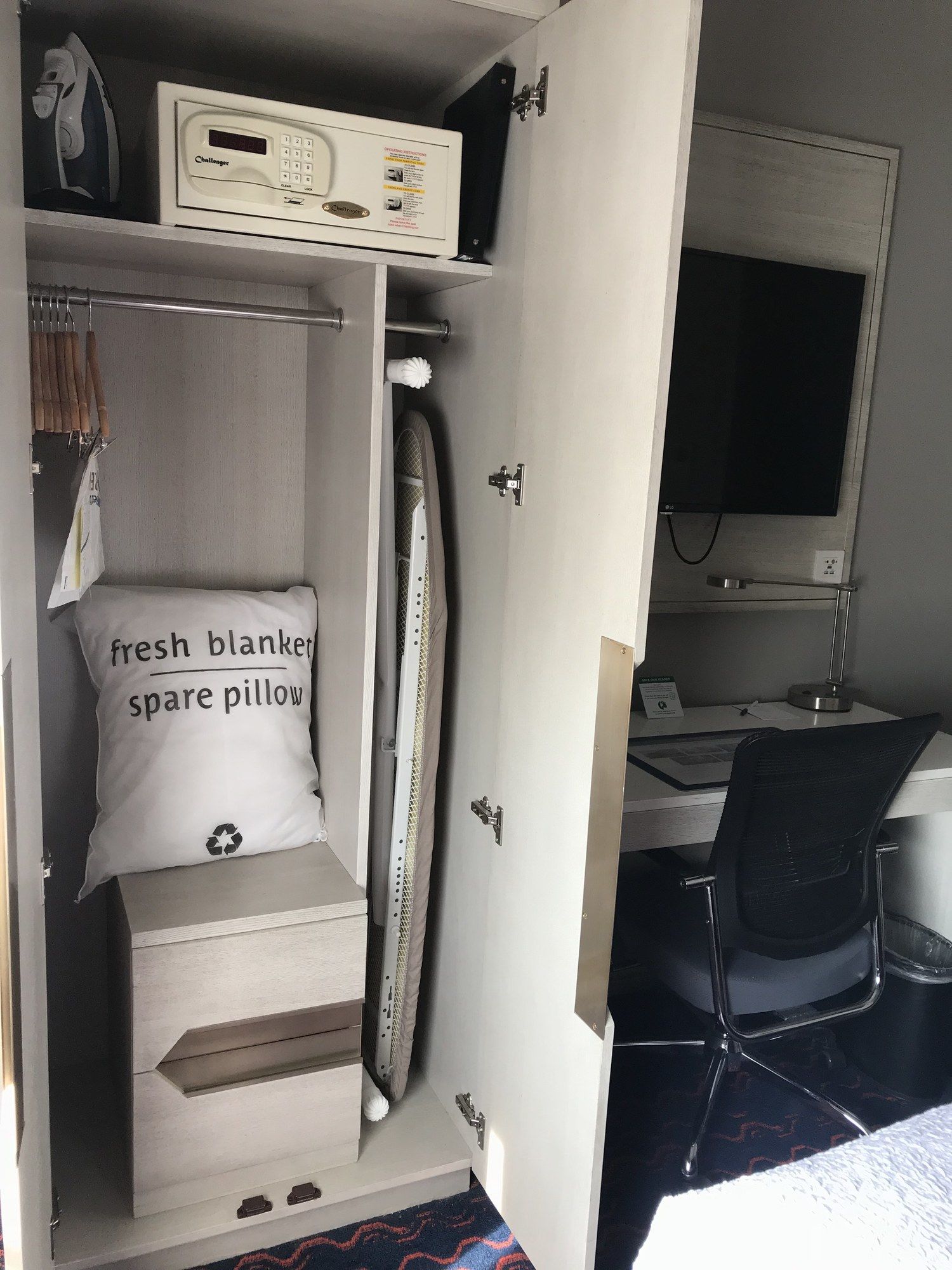 Фото Best Western Premier Historic Travelers Hotel Alamo Riverwalk