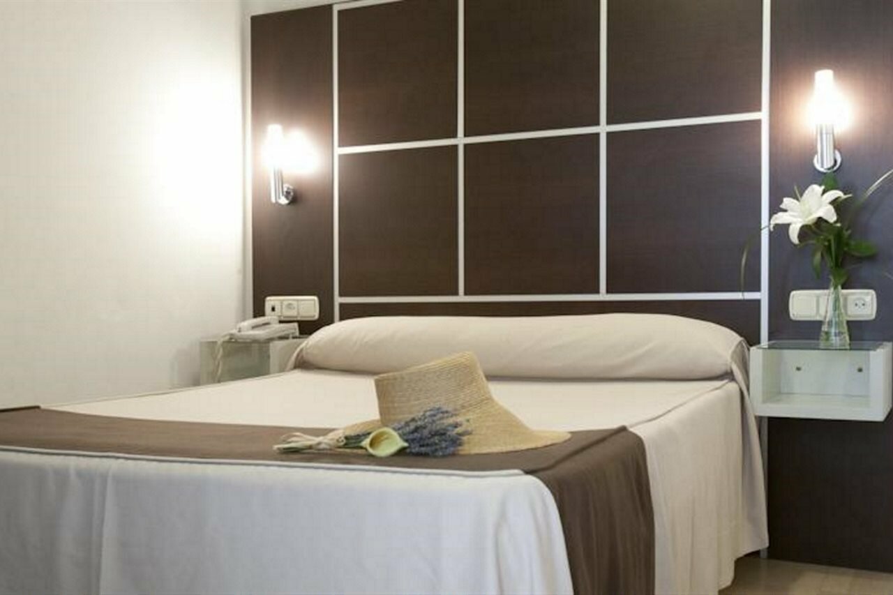 Фото Los Girasoles