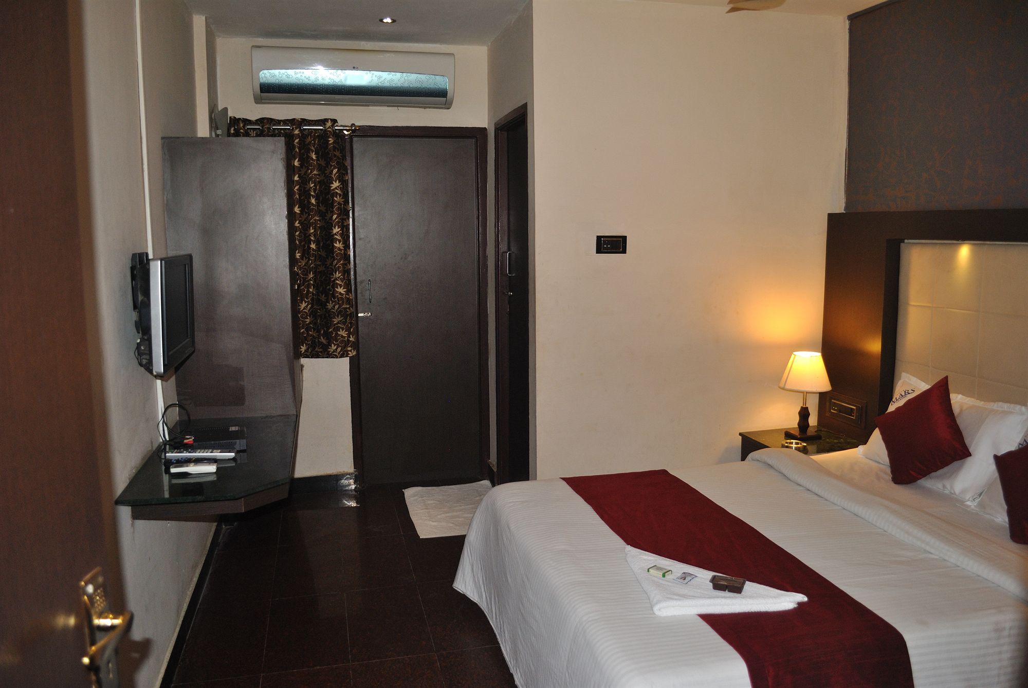 Фото Hotel Mars Classic