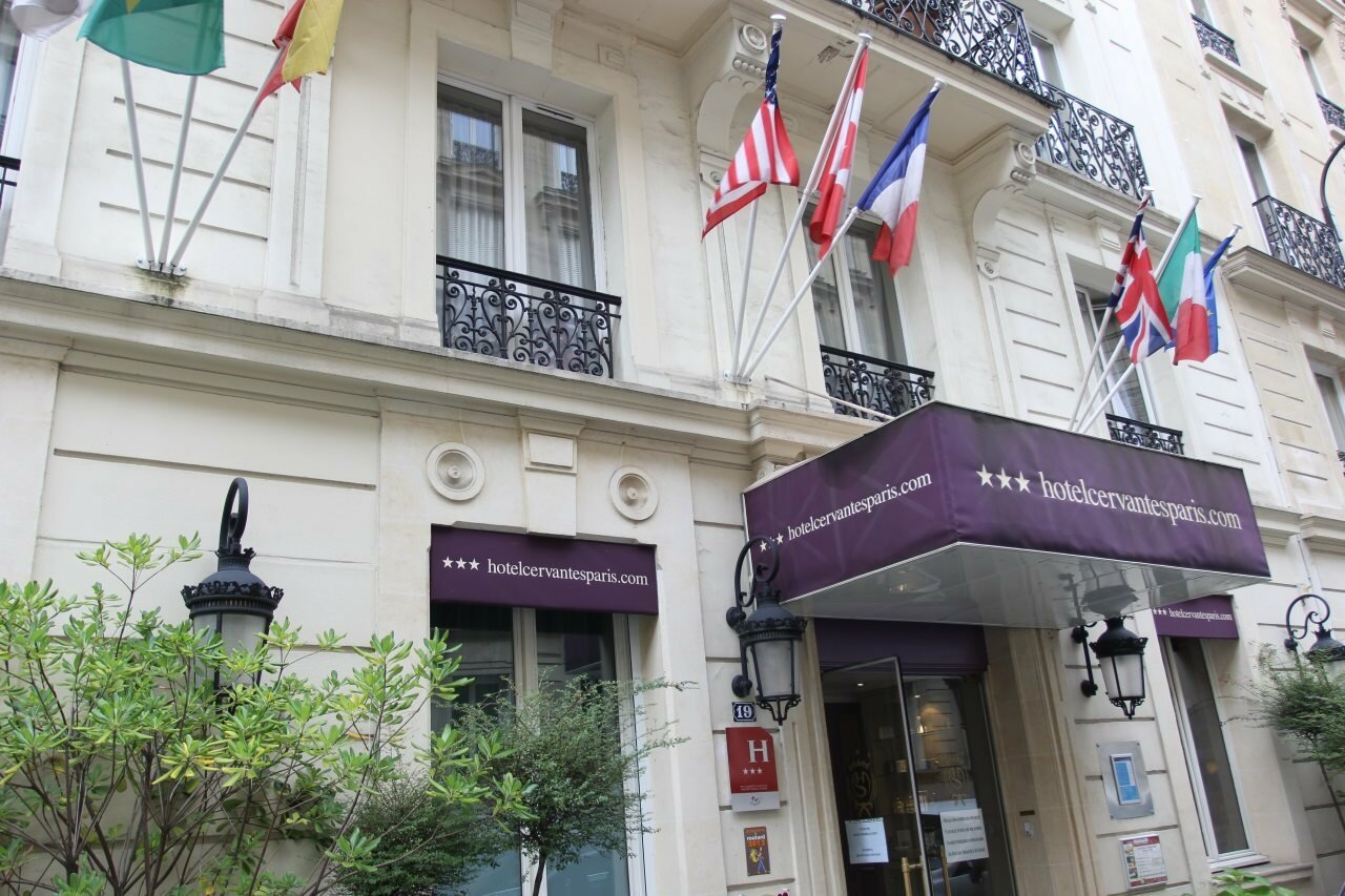 Фото Hotel Cervantes by Happyculture