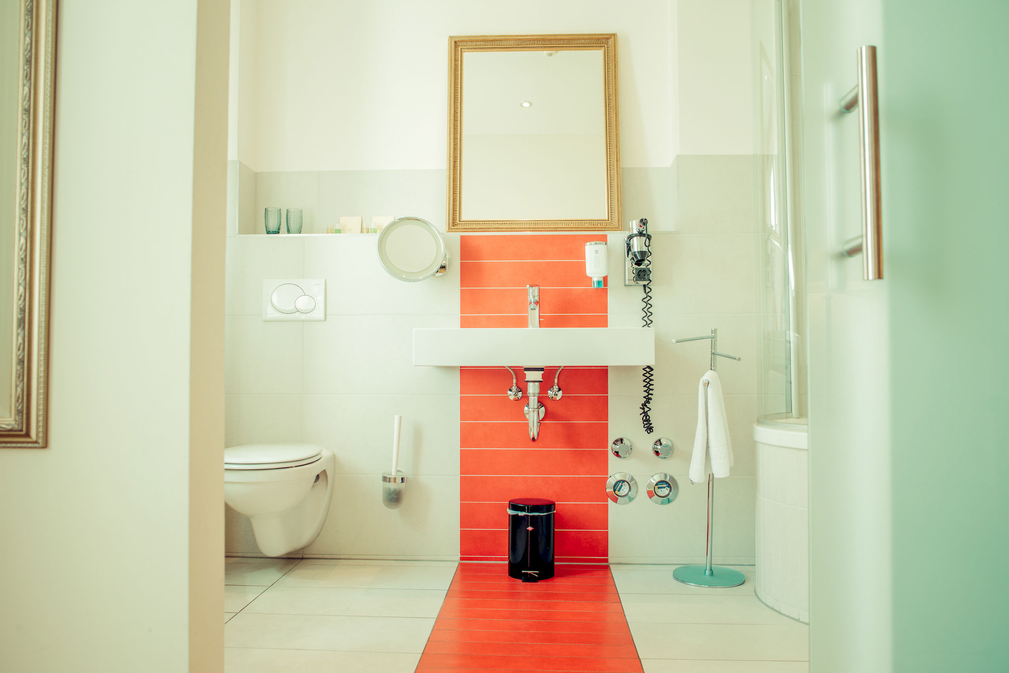 Фото Bohemian Hotel