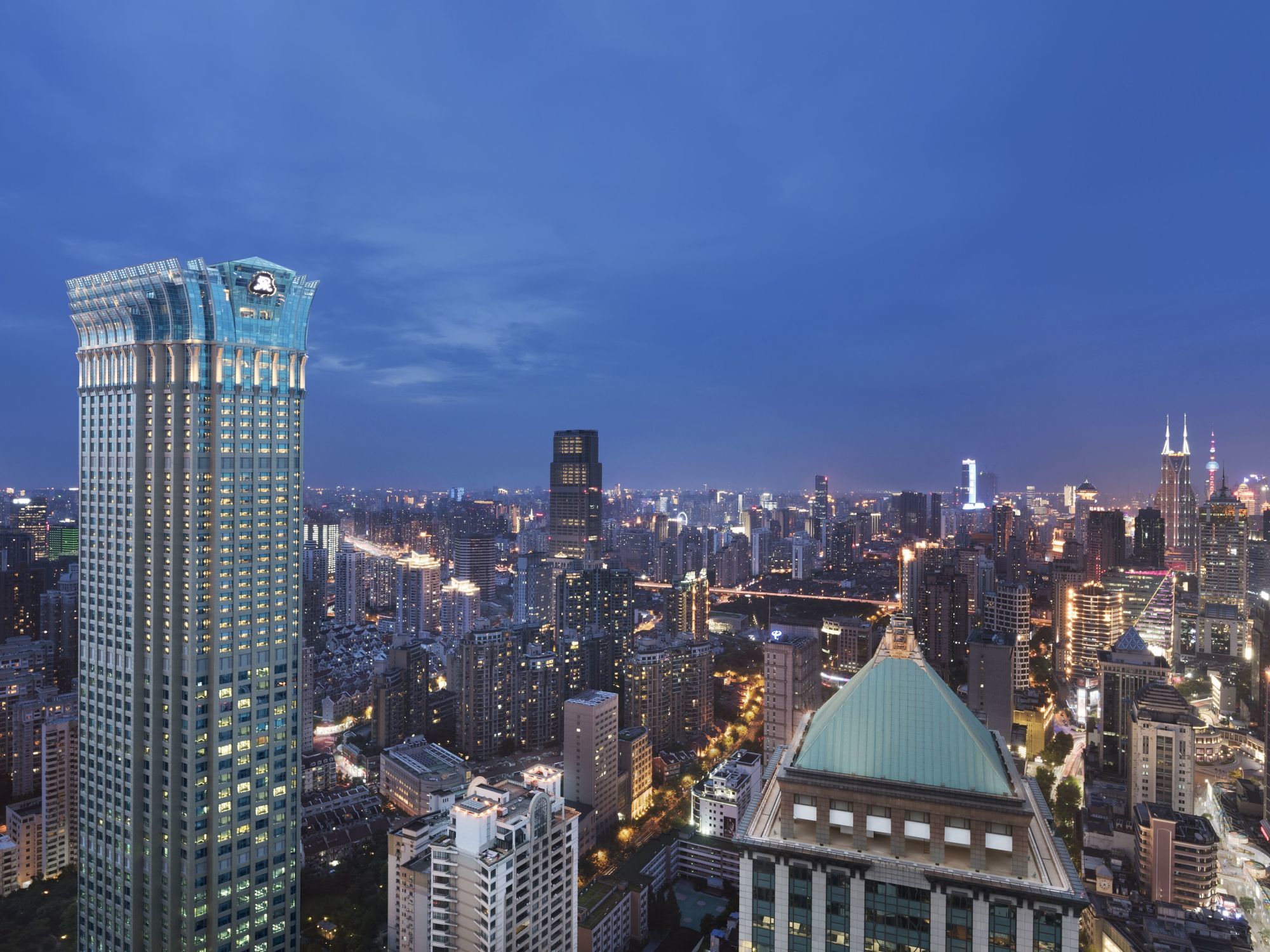 Фото The St. Regis Shanghai Jingan