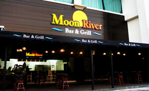 Гостиница Kinta Riverfront Hotel & Suites