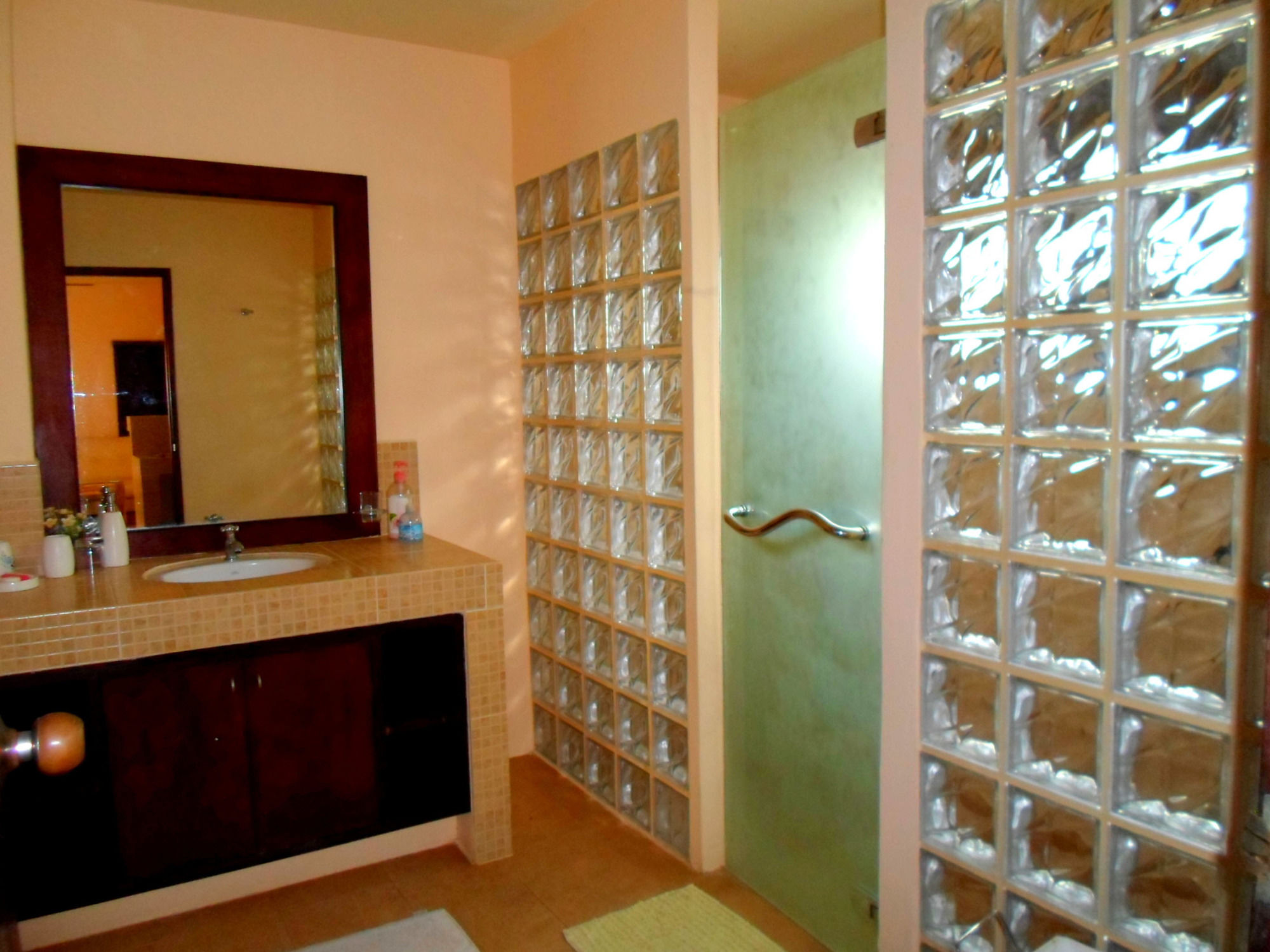 Фото Baan Tropicana