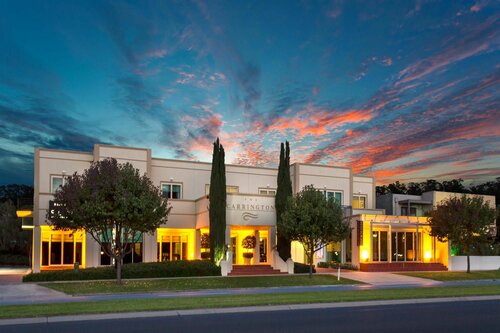 Гостиница The Carrington Hotel Shepparton в Шеппартоне