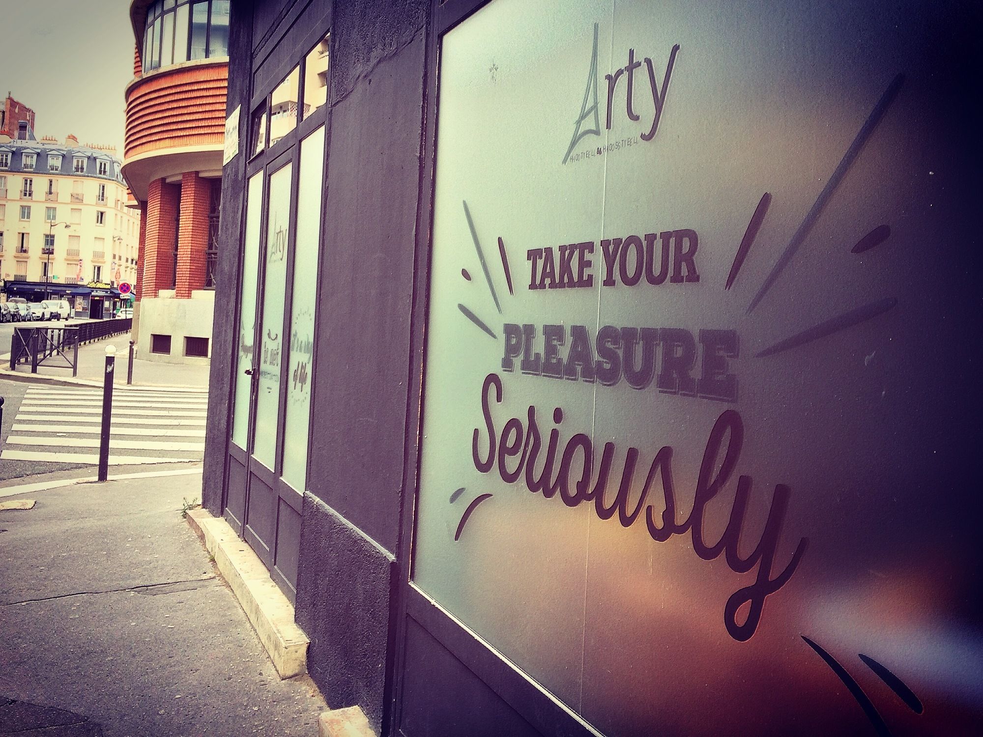 Фото Arty Paris Porte de Versailles by River