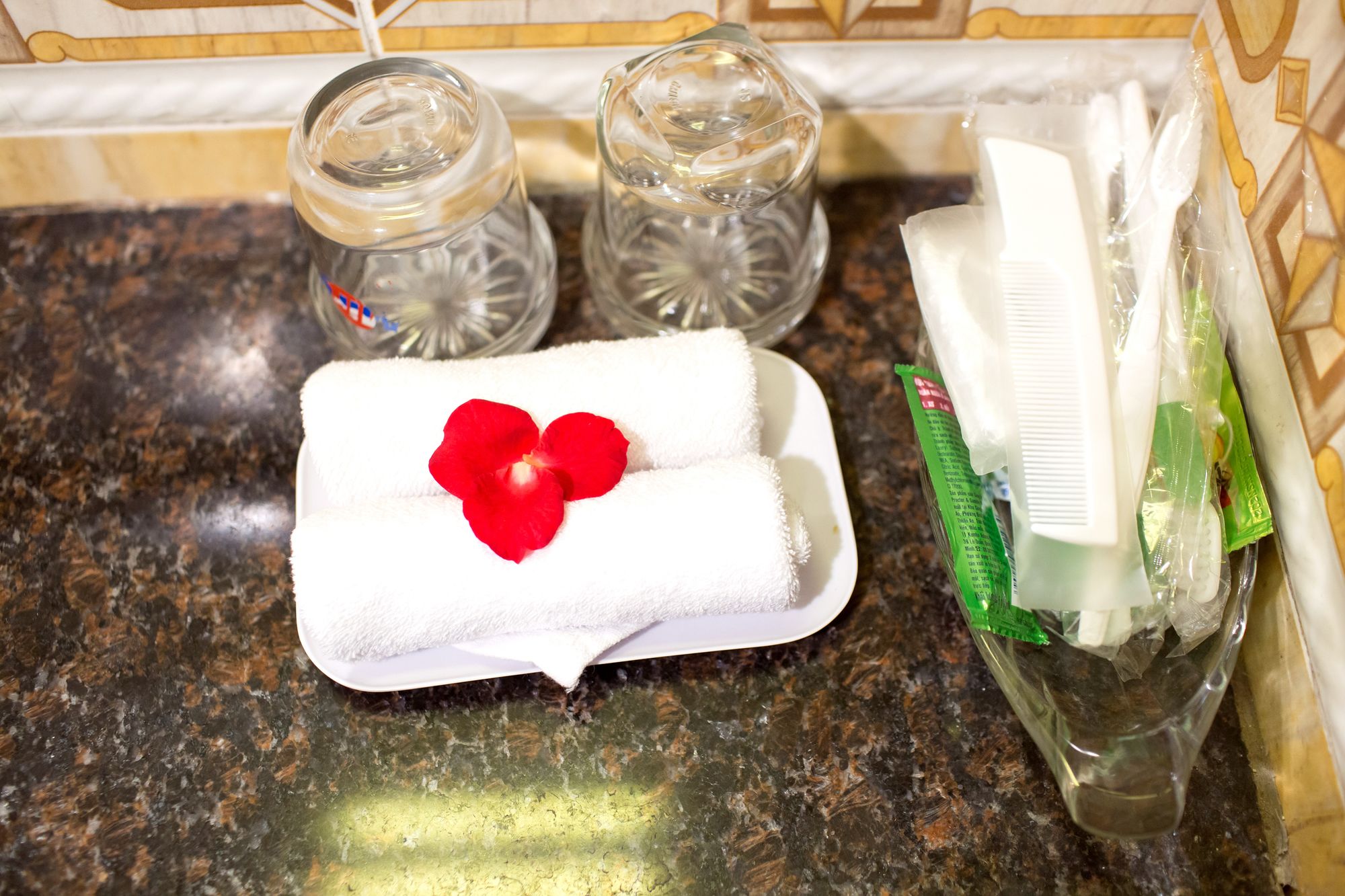 Фото Prince II Hotel